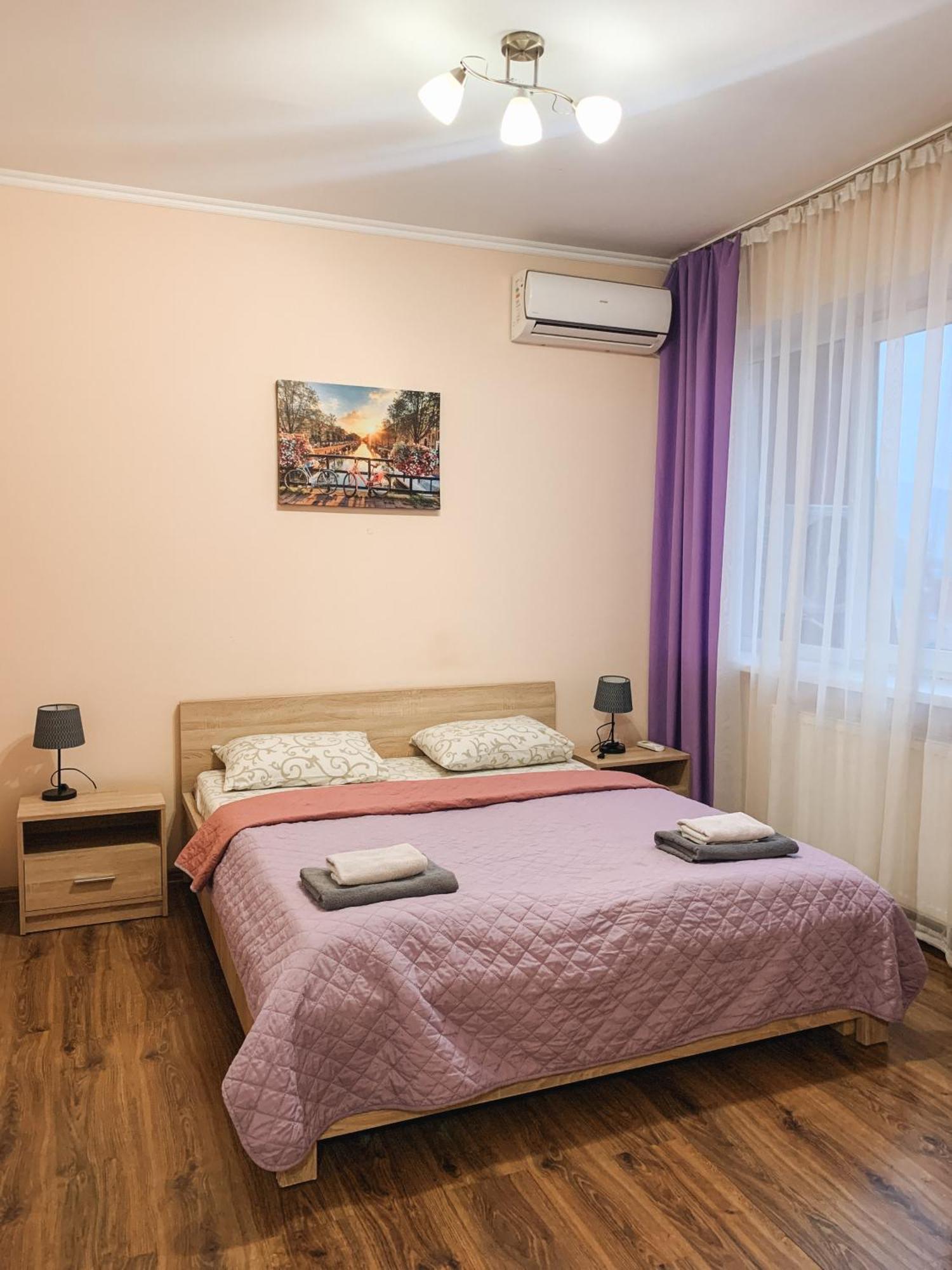 Apartments Domovik Parkaniya, 2A Mukačevo Esterno foto